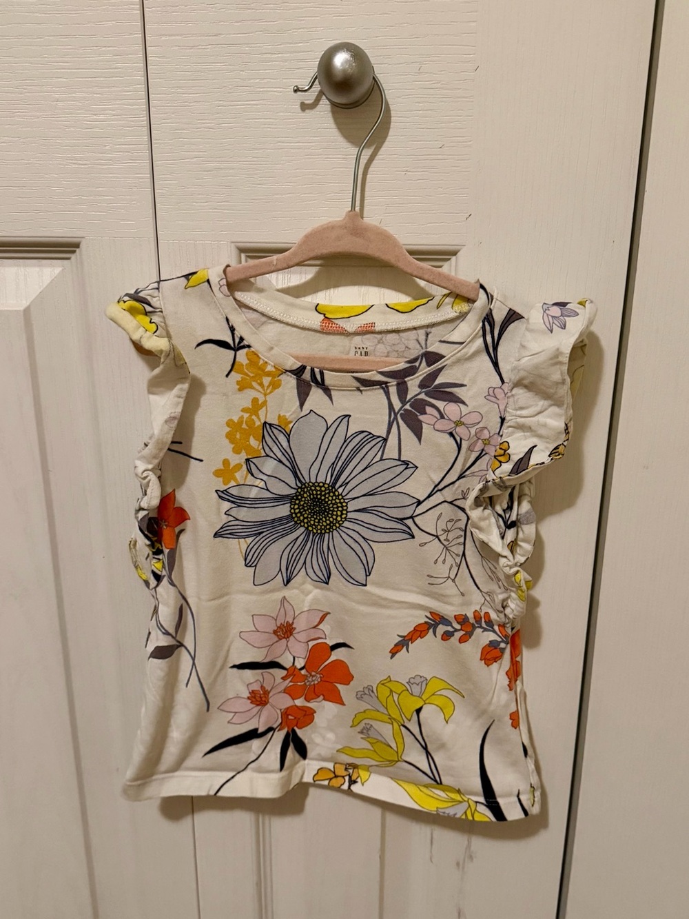 GAP Cream Floral Ruffle Sleeve Tee with Multicolor Blooms